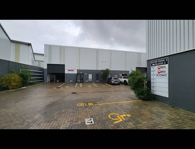 245M² WAREHOUSE TO LET IN RIVERGATE